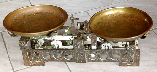 Alte krämerwaage mit - krämerwaage,